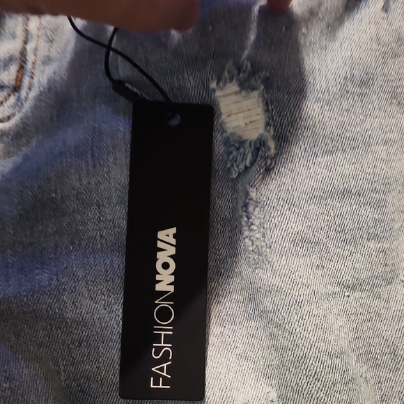 Fashion Nova Light Blue Straight Leg Jeans - Picture 7 of 12